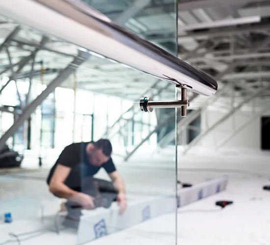 University Park, FL highly skilled glass repair technicians